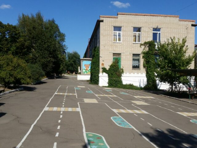 Детский сад "Чебурашка"